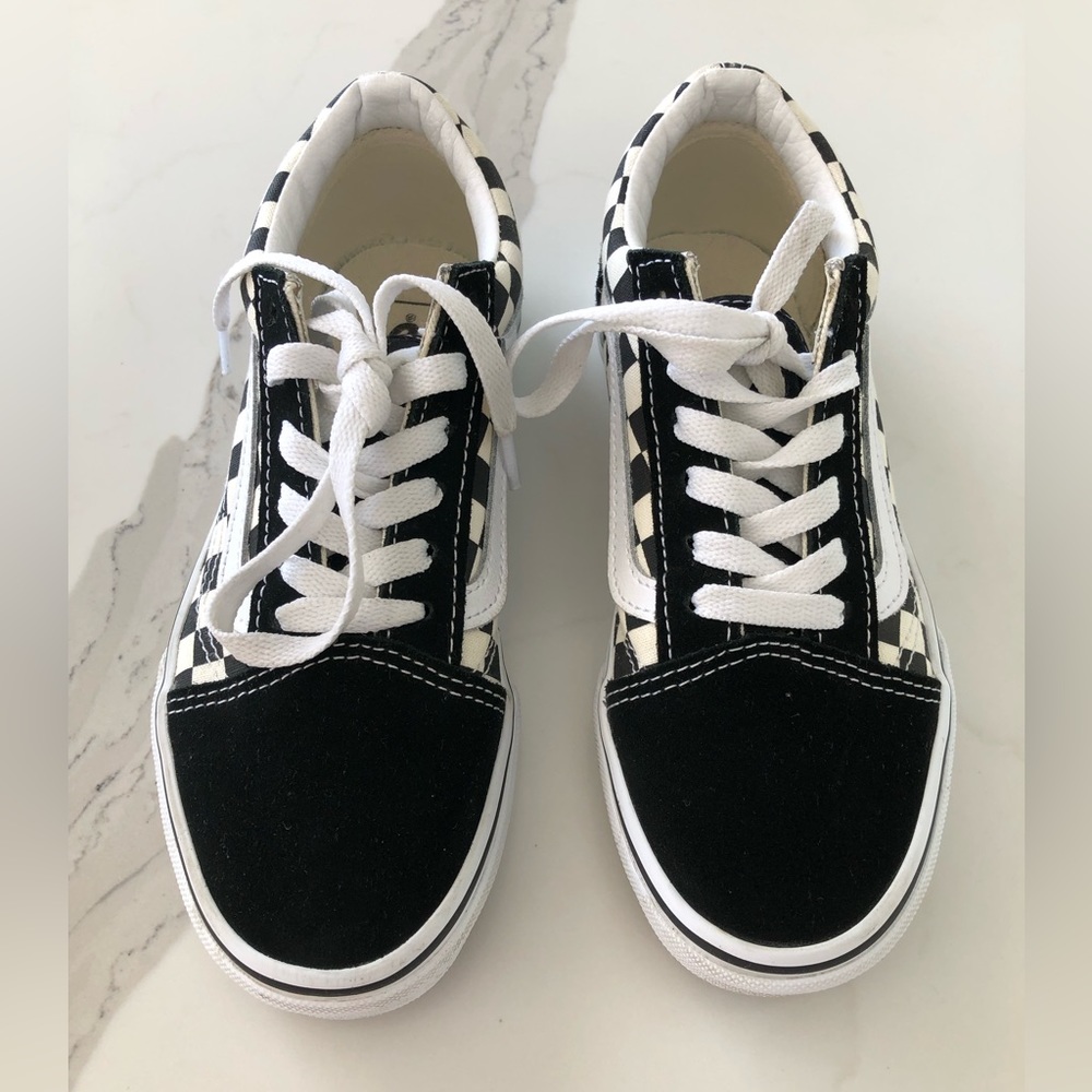 Vans kids sneaker size 3